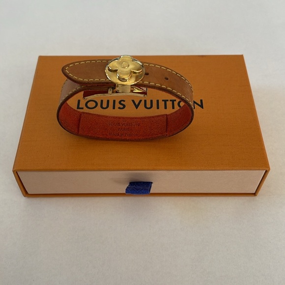 LOUIS VUITTON❤️🌟 IMPREINTE BROWN VACHETA LEATHER BRACELET⭐️ - Picture 4 of 9